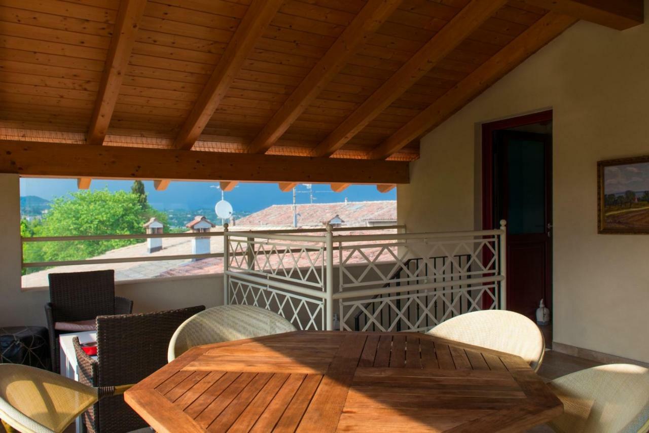 לונאטו Art Gallery B&B מראה חיצוני תמונה